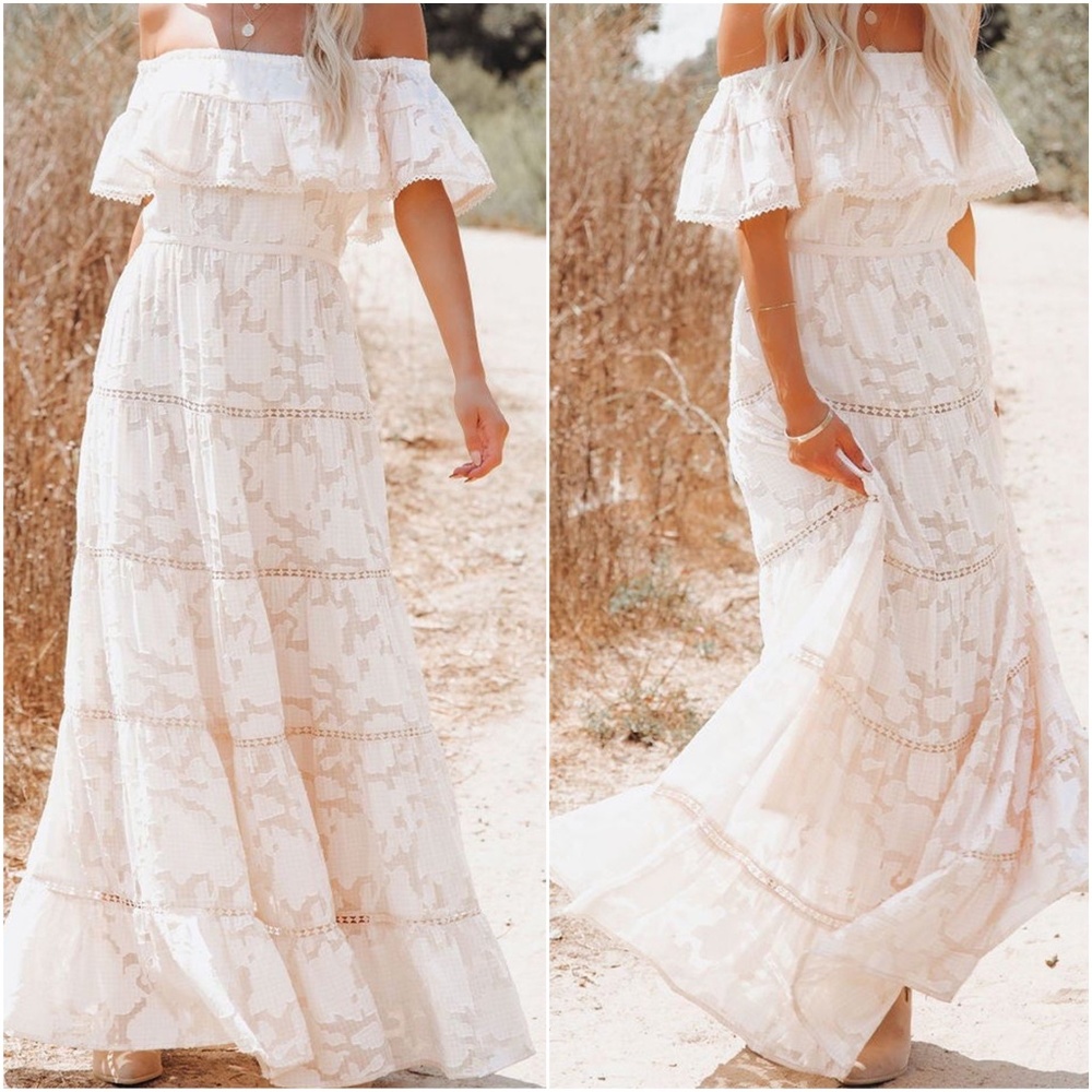 Boho Off Shoulder Ruffle Maxi Dress
